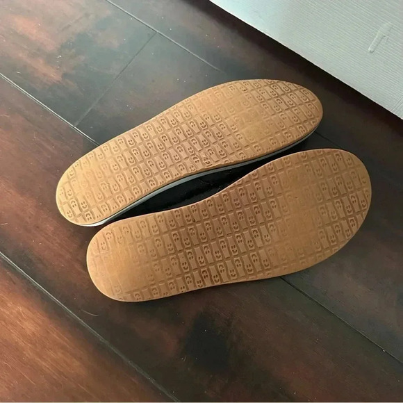 Size 7 Women’s Sanuk Vagabond  Loafers - Picture 4 of 5